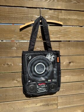 III Parcel VINTAGE Turntable Graphic Black Built in Speaker- Tote Bag